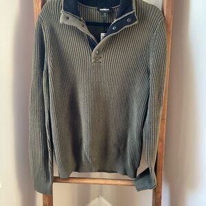 NWT Express Men's Olive Green Cable Knit Sweater